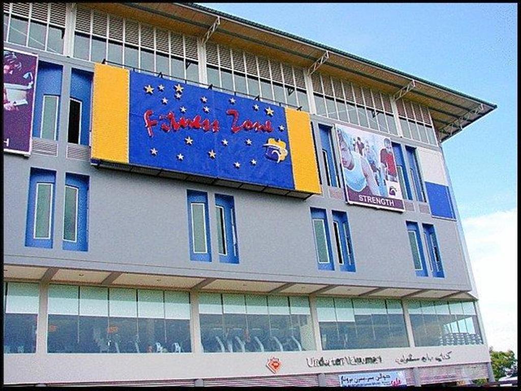 Palm Garden Hotel Brunei Bandar Seri Begawan Exterior foto