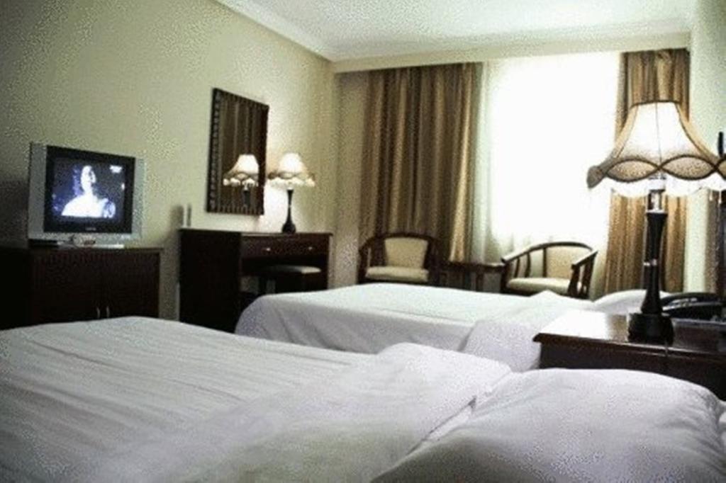Palm Garden Hotel Brunei Bandar Seri Begawan Zimmer foto